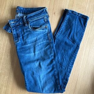 EUC Kut from the Kloth Denim